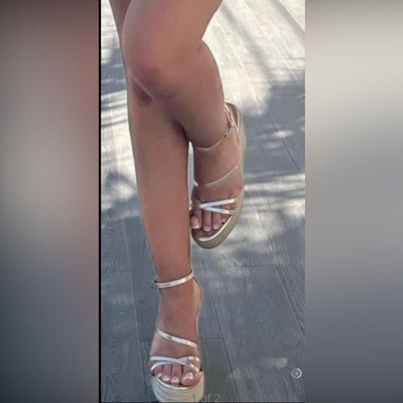 New Look Gold Platform Espadrilles - Picture 3 of 8